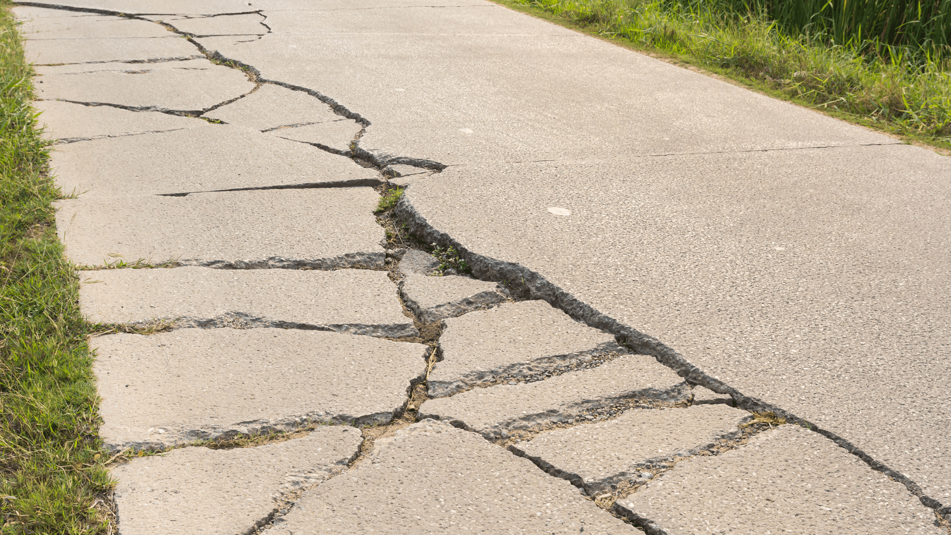 Large Concrete Crack